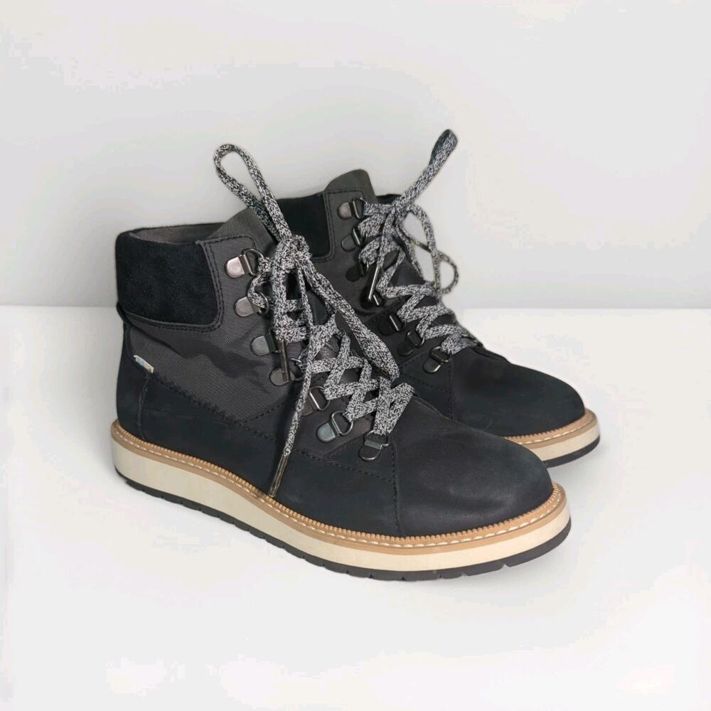 Toms Mesa Size 6 waterproof Hikers Tiger